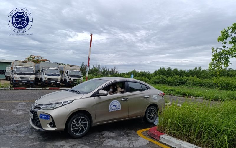 dạy lái xe B2